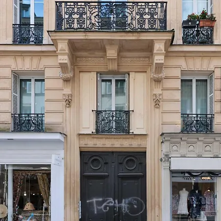 Appartamento Elegant For 4 People Parigi